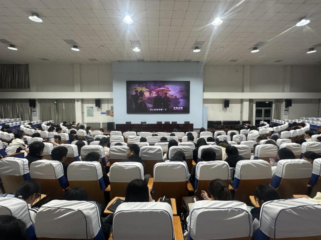 多元聯動育心靈，文化潤心助成長——高校多學院心理健康主題教育與文化藝術交流活動策劃